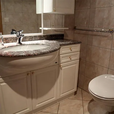 Superb 1br 65 Sqm - Edelweiss B12 Leukerbad